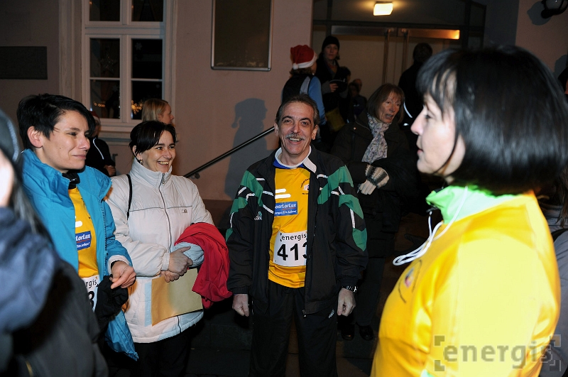 P20111210nachtwaechterlauf0060.jpg