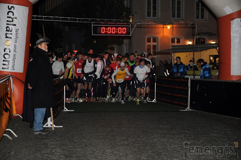 P20111210nachtwaechterlauf0139.jpg