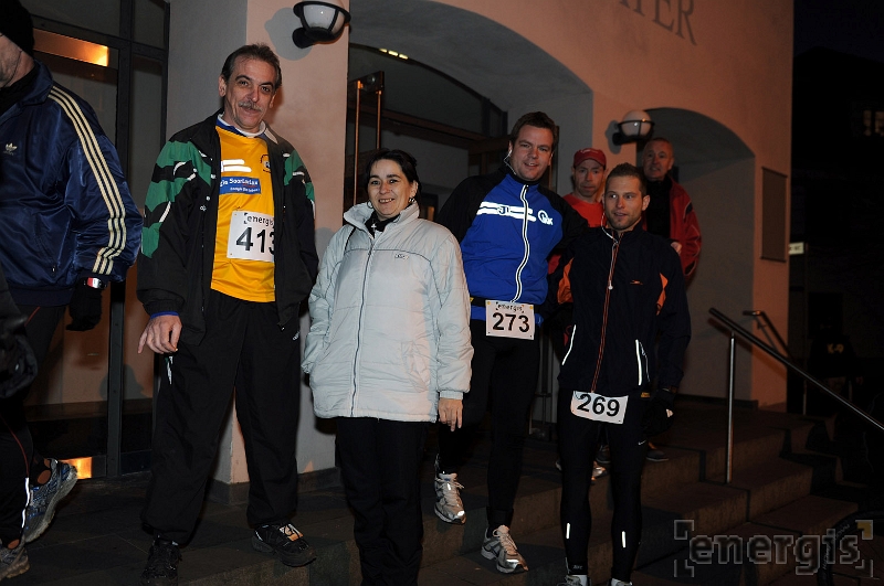 P20111210nachtwaechterlauf200038.jpg
