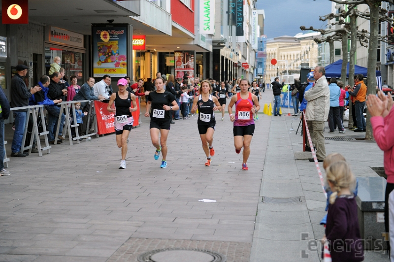 P2012050524sparkassencitynachtlauf275.jpg